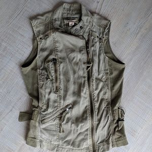 Vest, woman's small